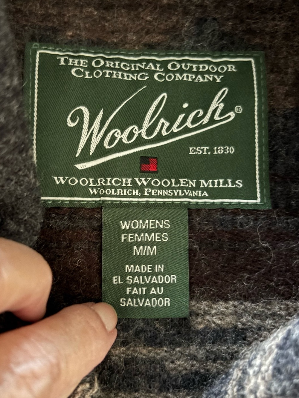 Woolrich women’s M medium wrap Aztec western vest. Good condition. Preloved - Picture 8 of 12